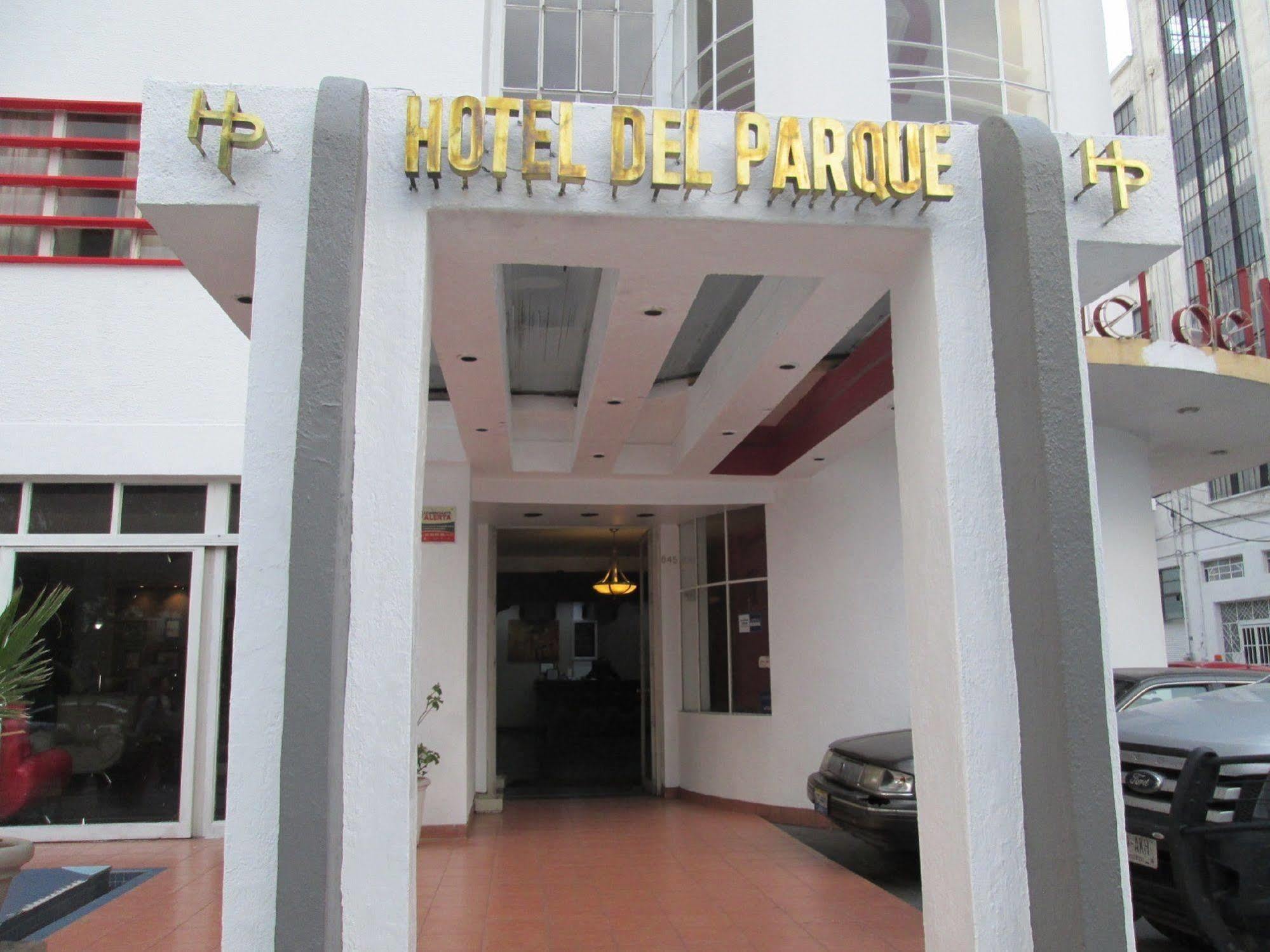 Hotel Del Parque غوادالاجارا المظهر الخارجي الصورة
